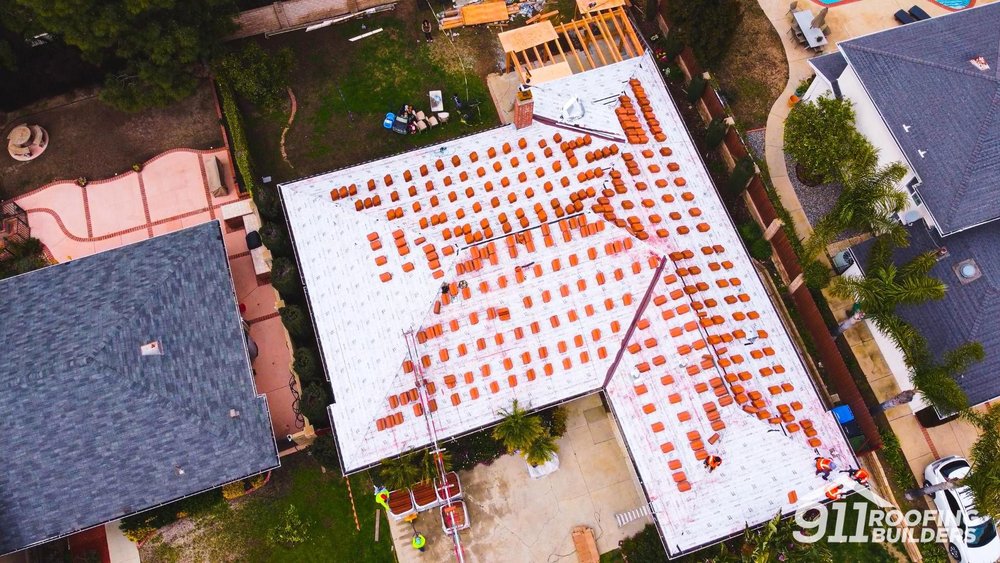 Slide of 911 Roofing Builders