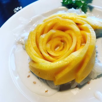 Thai Boran - Stick rice with mangoes - Thai Near Me - Albuquerque, New Mexico
