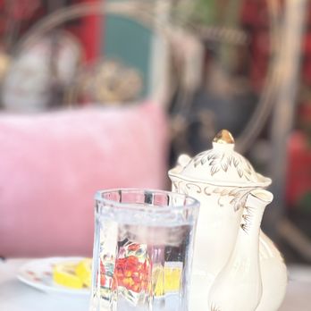 C Italian Restaurant - Hoy tea - Cocktail Bars Near Me - Kew Gardens, New York C Italian Restaurant - Hoy tea - Cocktail Bars Near Me - Kew Gardens, New York