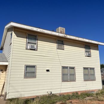 1. Guzman Painting & Remodeling