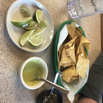 Casa Chapala's Grill - Chips and salsa - Mexican Near Me - Wheeling, Illinois