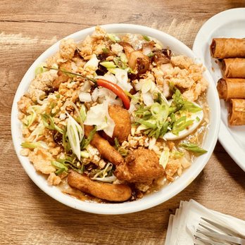 Chick'n Rotonda - Filipino restaurant in Queens, NY