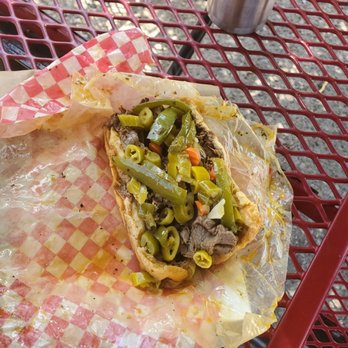 Matt & Mo's - Italian Beef, hot, sweet, wet.....delicious - Food Trucks Near Me - Hazel Park, Michigan
