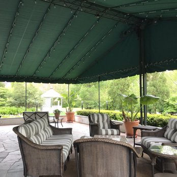 The Hedges Inn - Hotels Near Me - East Hampton, New York The Hedges Inn - Hotels Near Me - East Hampton, New York