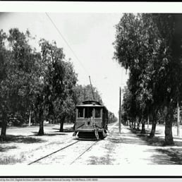1905 Euclid Bridle Path 1905 Euclid Bridle Path