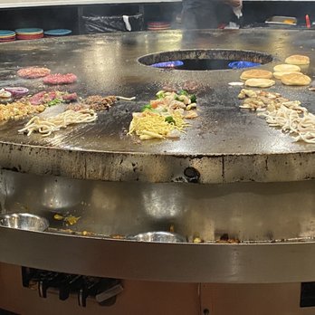 Fire + Ice - American Near Me - Boston, Massachusetts