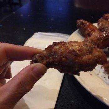 WINGS Abbotsford - Canadian (New) Near Me - Abbotsford, British Columbia