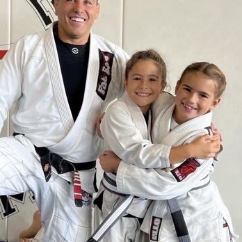 Gazze Academy - Kids jiujitsu - Brazilian Jiu-jitsu Near Me - Huntington Beach, California Gazze Academy - Kids jiujitsu - Brazilian Jiu-jitsu Near Me - Huntington Beach, California