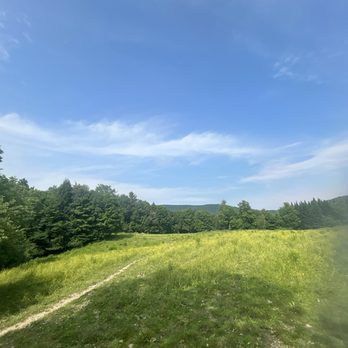 Lajoie Stables - Horseback Riding Near Me - Jeffersonvlle, Vermont Lajoie Stables - Horseback Riding Near Me - Jeffersonvlle, Vermont