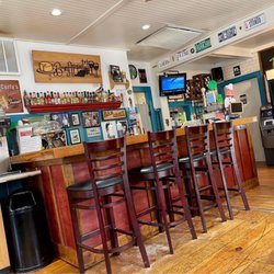 Bam's - Interior