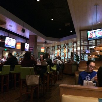 Islands Restaurant - Inside islands - Burgers Near Me - Monterey, California