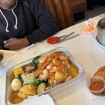 Crab Grabber - Seafood Near Me - Pasadena, California