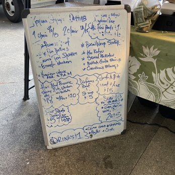 Kealoha Seafoods - Food Stands Near Me - Honolulu, Hawaii