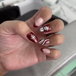 Sky Nails & Spa Saline - My Christmas nails! Thanks Kim!