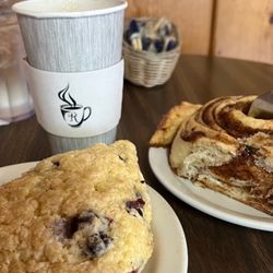 Randy's Main Street Coffee - Coffee, blueberry scone, cinnamon roll - all delicious