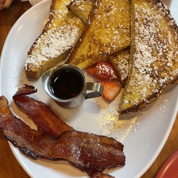 Ruby Sunshine Charlotte Southend - French toast - Breakfast & Brunch Near Me - Charlotte, North Carolina
