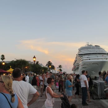 Sunset Celebration at Mallory Square - Festivals Near Me - Key West, Florida Sunset Celebration at Mallory Square - Festivals Near Me - Key West, Florida