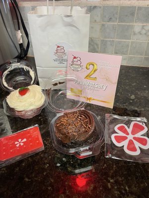 Suga's Cakery by null