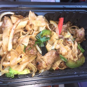 Chopstix - Beef pad see u - Sushi Bars Near Me - Roswell, Georgia Chopstix - Beef pad see u - Sushi Bars Near Me - Roswell, Georgia