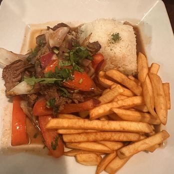 Lima Limón Peruvian Restaurant - Lomo Saltado - Peruvian Near Me - Santa Clarita, California Lima Limón Peruvian Restaurant - Lomo Saltado - Peruvian Near Me - Santa Clarita, California