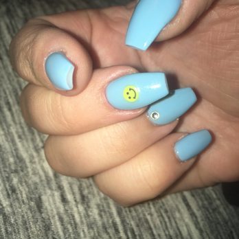 Chic Nails - Nail Salons Near Me - Norfolk, Virginia