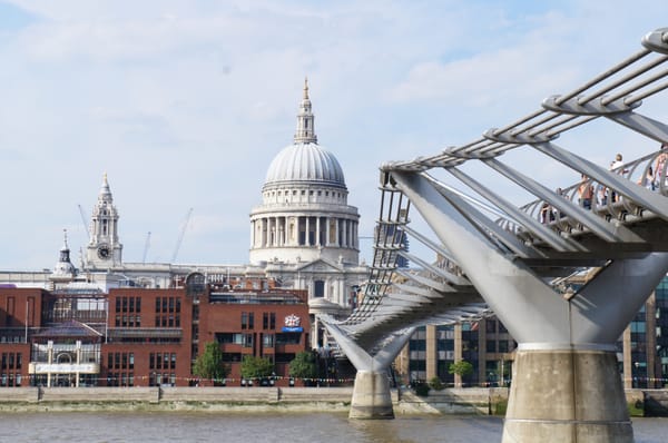 Millennium Bridge by null