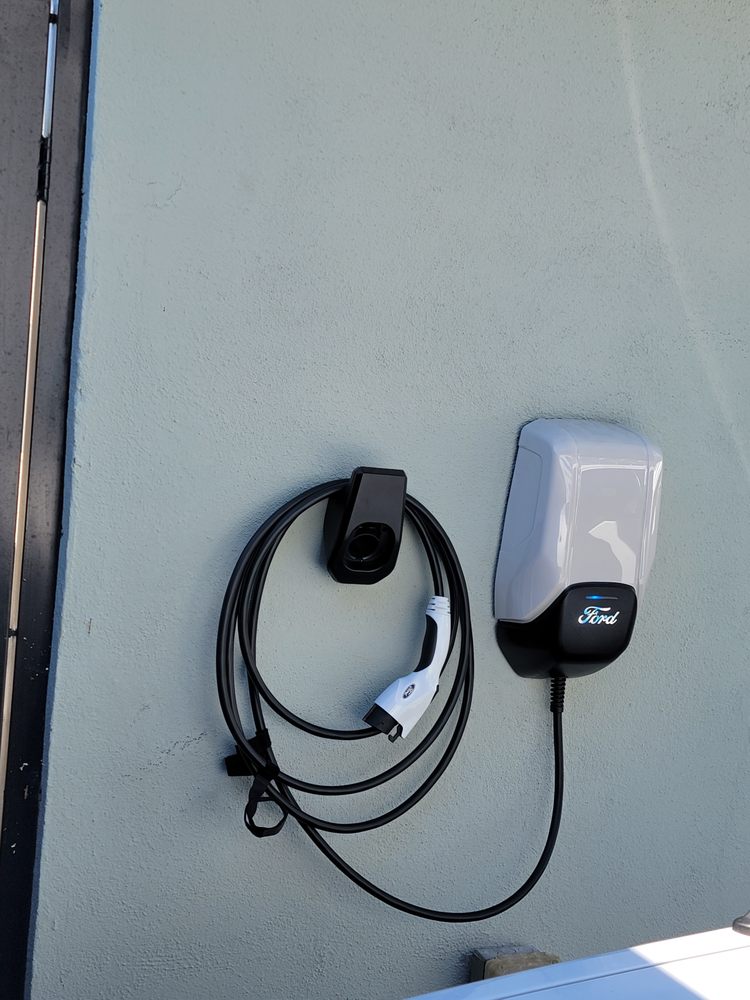 Slide of V-Teg Electrical