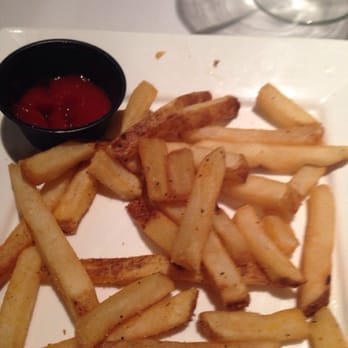 Prive - Fries were almost ice cold. - American Near Me - Memphis, Tennessee Prive - Fries were almost ice cold. - American Near Me - Memphis, Tennessee
