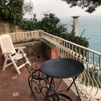 Albergo Marincanto - view from our balcony in the superior room - Hotels Near Me - Positano, SA