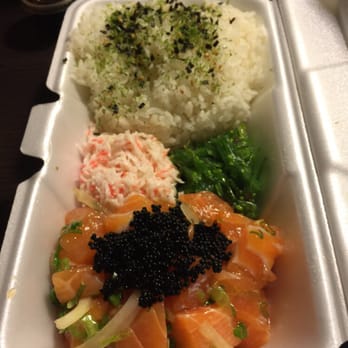 Poke District - Original salmon poke with rice. They also serve brown rice. - Seafood Near Me - Orange, California