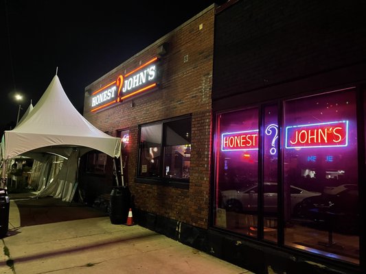 Honest John's by null