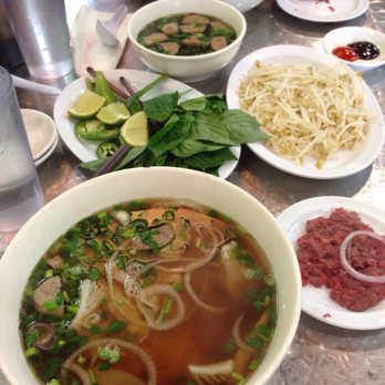 Pho Dien - Pho with meat on the side and extra meatballs - Vietnamese Near Me - Houston, Texas Pho Dien - Pho with meat on the side and extra meatballs - Vietnamese Near Me - Houston, Texas
