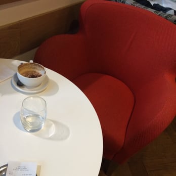 London's Pride by Fullers - Red lounger, so comfortable :) - Pubs Near Me - London, XGL London's Pride by Fullers - Red lounger, so comfortable :) - Pubs Near Me - London, XGL
