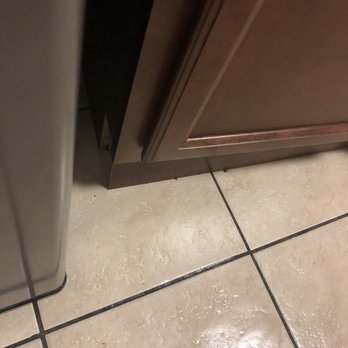 Cole Spring Plaza - poor cabinets - Apartments Near Me - Silver Spring, Maryland