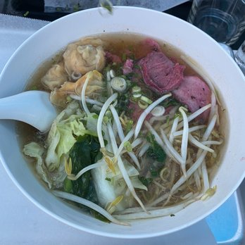 Kin Sen Thai - Bamee Shrimp Wonton Soup - Thai Near Me - Millcreek, Utah Kin Sen Thai - Bamee Shrimp Wonton Soup - Thai Near Me - Millcreek, Utah