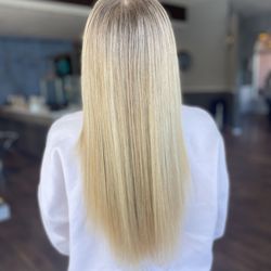 Pure Blowout and Color Bar