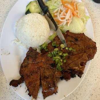 Pho Hoa & Jazen Tea - R24 - Grilled Lemongrass Pork Chop - Vietnamese Near Me - Santa Clara, California Pho Hoa & Jazen Tea - R24 - Grilled Lemongrass Pork Chop - Vietnamese Near Me - Santa Clara, California