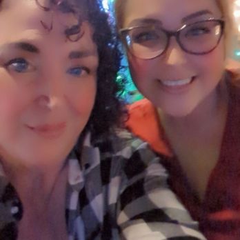 Durbins - Sports Bars Near Me - Midlothian, Illinois