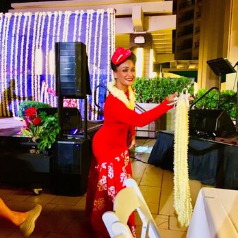 The Buffet At Hyatt - My Gorgeously Stunningly niece ALAANA @NaLeiAlohaluau Show - Buffets Near Me - Honolulu, Hawaii The Buffet At Hyatt - My Gorgeously Stunningly niece ALAANA @NaLeiAlohaluau Show - Buffets Near Me - Honolulu, Hawaii
