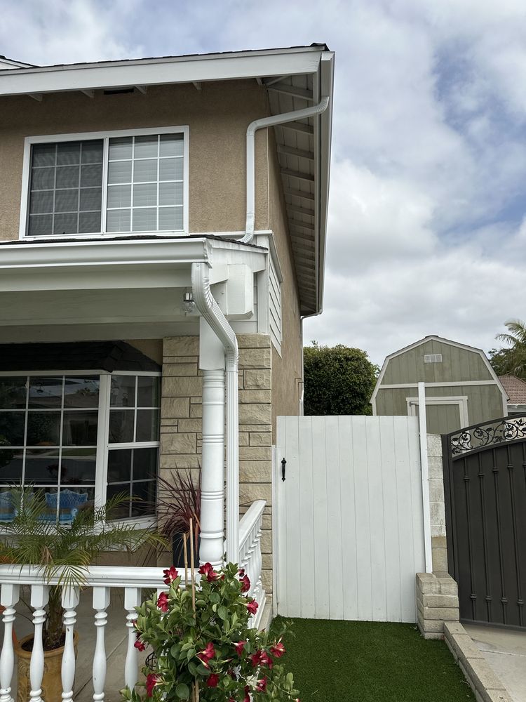 Slide of CCR Seamless Rain Gutters