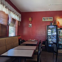 A Touch of European Cafe