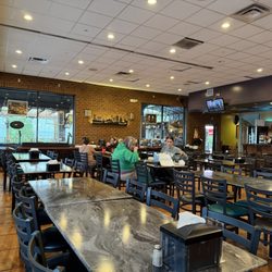 Beirut Restaurant & Spirits - Dining area