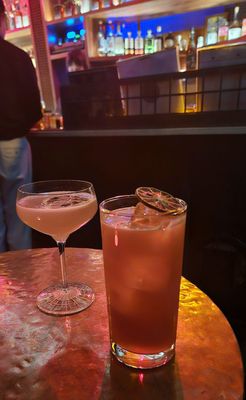 Honeycomb Hi-Fi Listening Bar by null