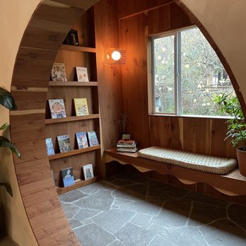 Souvenir Bottle Shop - Book nook, literally wanted to move in - Beer, Wine & Spirits Near Me - San Anselmo, California