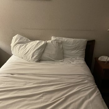 Baymont by Wyndham Willows - Hotels Near Me - Willows, California