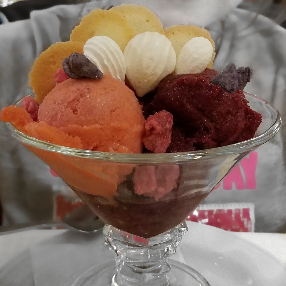 Fruit/berry/lavender/flower dessert Fruit/berry/lavender/flower dessert