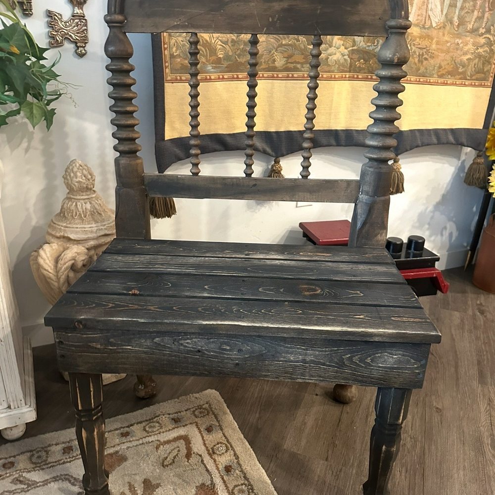 This is the old chair that I purchased before I started working on it... I wanted to make it a Celtic Irish vintage looking chair! This is the old chair that I purchased before I started working on it... I wanted to make it a Celtic Irish vintage looking chair!