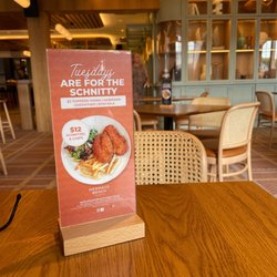 Mermaid Beach Tavern - Tuesday special