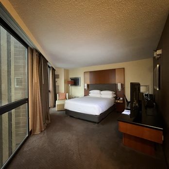 Hyatt Regency Chicago - Very nice room. - Hotels Near Me - Chicago, Illinois Hyatt Regency Chicago - Very nice room. - Hotels Near Me - Chicago, Illinois