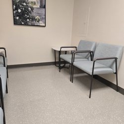 AdventHealth Winter Park - Seating area